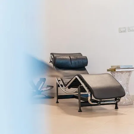 アパート Delle Scienze 11 *